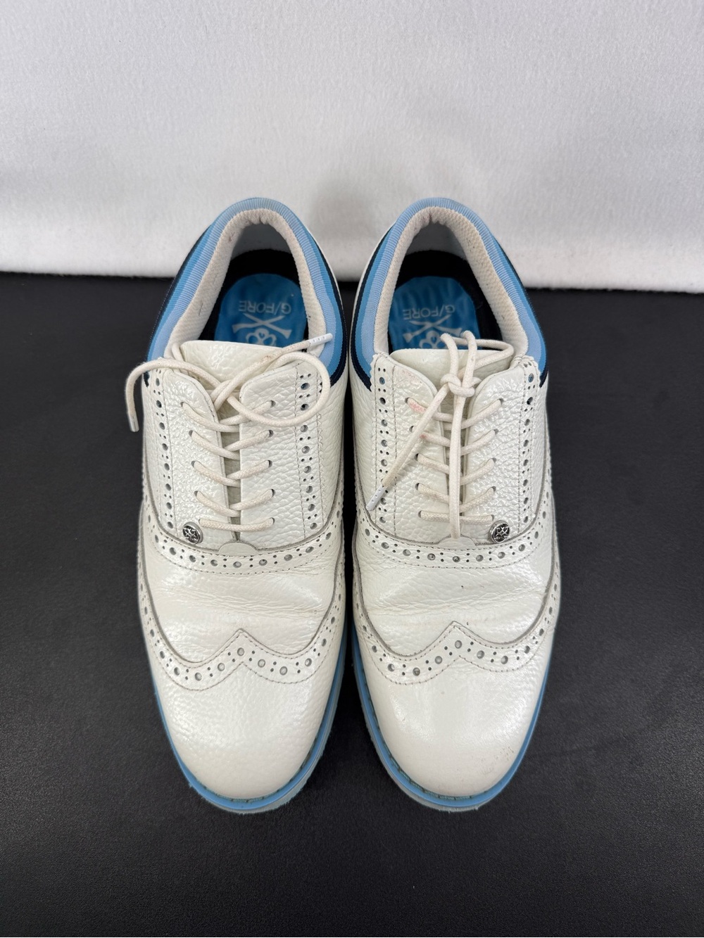 G/FORE pebbled leather White and Blue gallivanter Wingtip Golf shoes